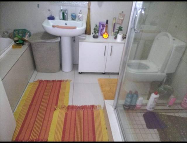 2 BEDROOM TOWNHOUSE FOR SALE IN MONDEOR